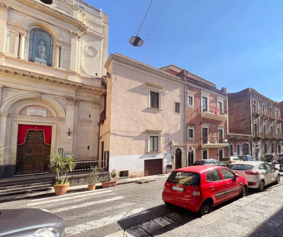 Civicocento Charming Rooms Catania Bagian luar foto