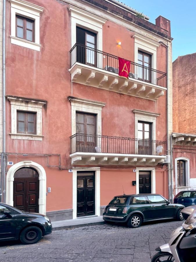 Civicocento Charming Rooms Catania Bagian luar foto