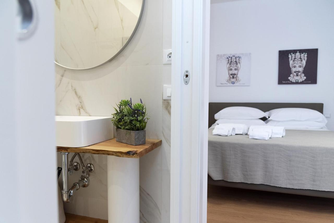Civicocento Charming Rooms Catania Bagian luar foto