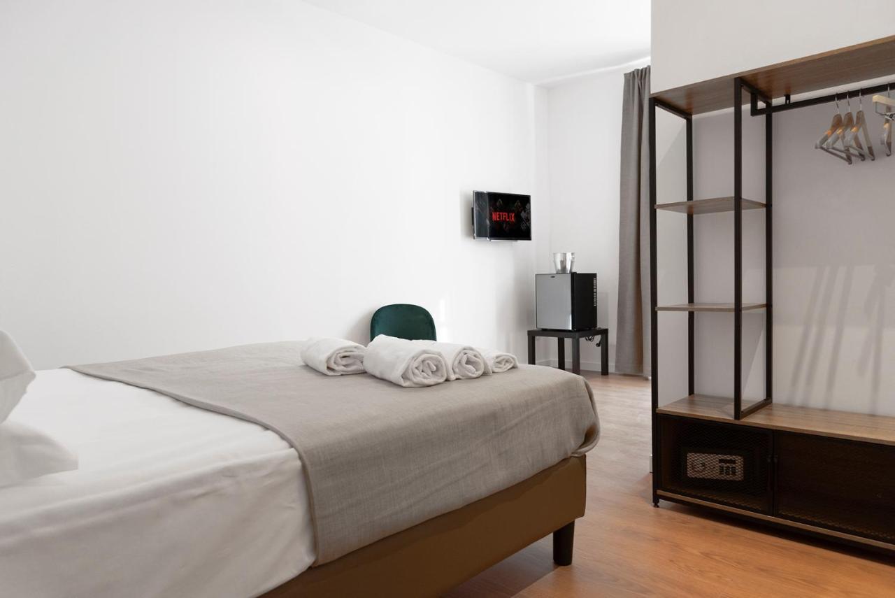 Civicocento Charming Rooms Catania Bagian luar foto